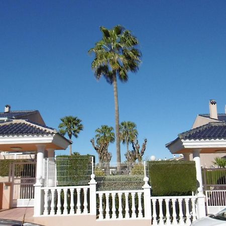 Gran Alicante Bungalow In Beach Resort Puerto Marino Dış mekan fotoğraf