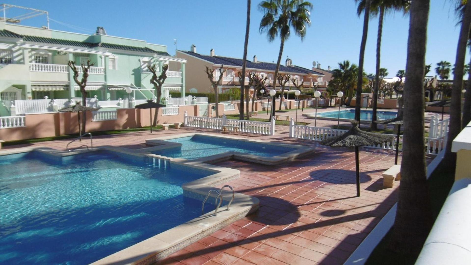Gran Alicante Bungalow In Beach Resort Puerto Marino Dış mekan fotoğraf